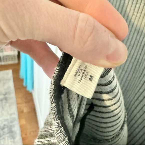 BDG ribbed knit body con romper MEDIUM - Picture 6 of 7